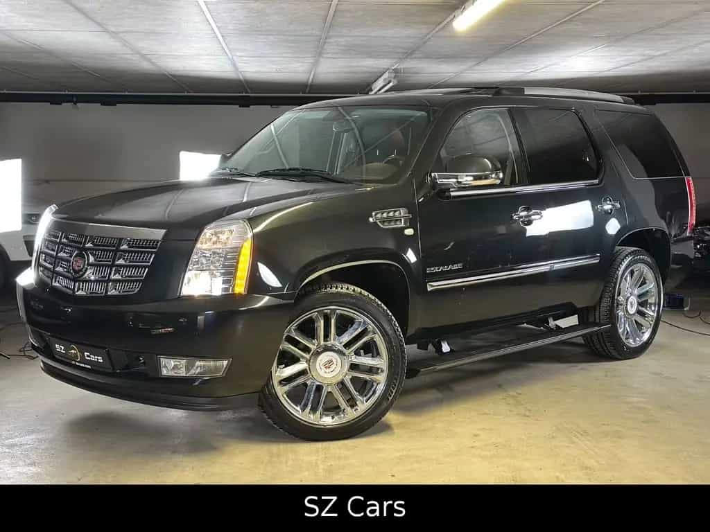 Cadillac Escalade GMT900 Platinum*1.Hand*Unfallfrei*KAM* 11/2012-photo-0