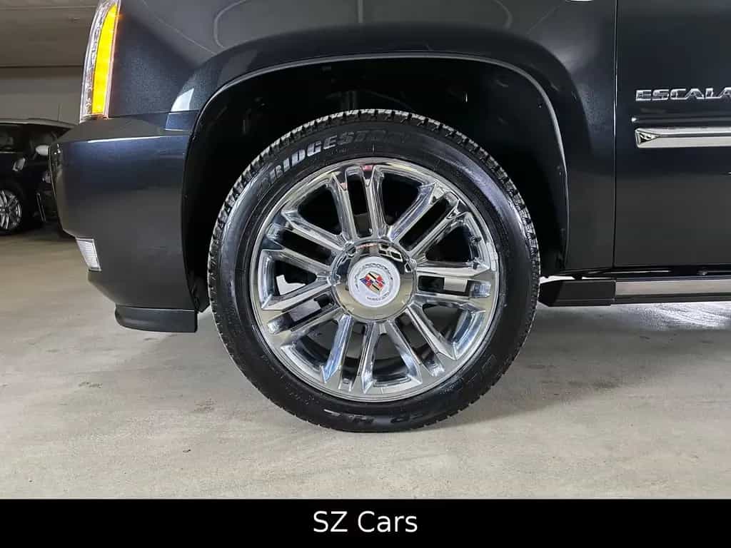 Cadillac Escalade GMT900 Platinum*1.Hand*Unfallfrei*KAM* 11/2012-photo-10