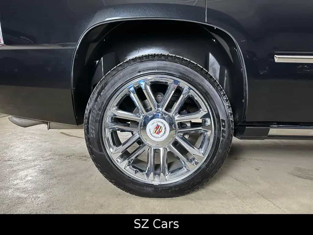 Cadillac Escalade GMT900 Platinum*1.Hand*Unfallfrei*KAM* 11/2012-photo-12