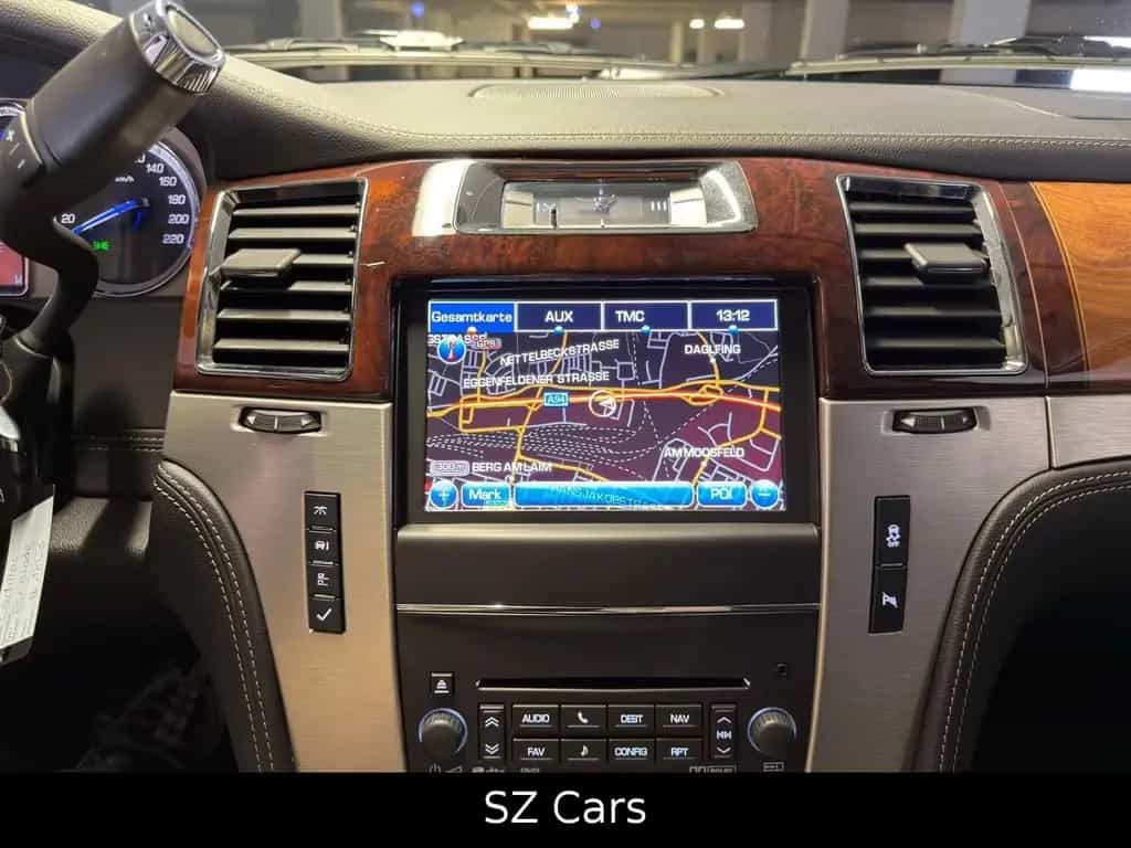 Cadillac Escalade GMT900 Platinum*1.Hand*Unfallfrei*KAM* 11/2012-photo-23