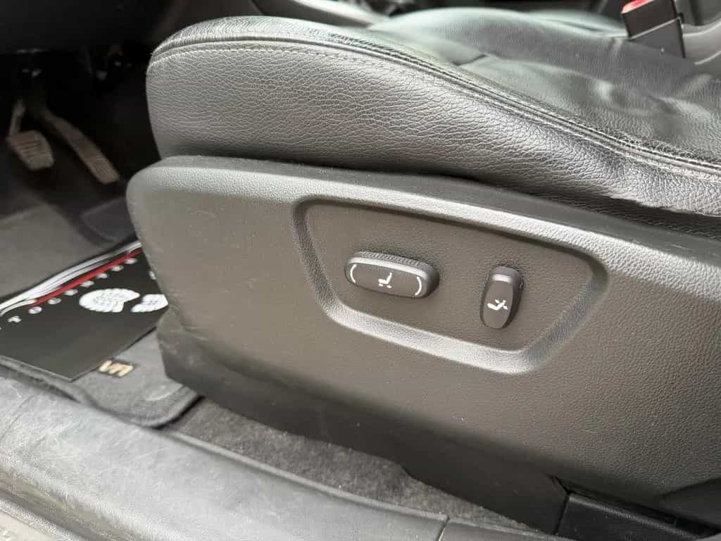 Chevrolet Captiva 2.2 D LTZ 4WD 1.Hand 7-Sitz Navi Kamera 10/2012-photo-14