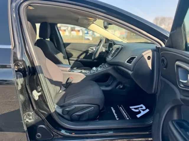 Chrysler 200 Limited 2.4 AUTOMATIK 11/2021-photo-13