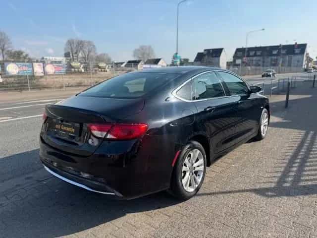 Chrysler 200 Limited 2.4 AUTOMATIK 11/2021-photo-7