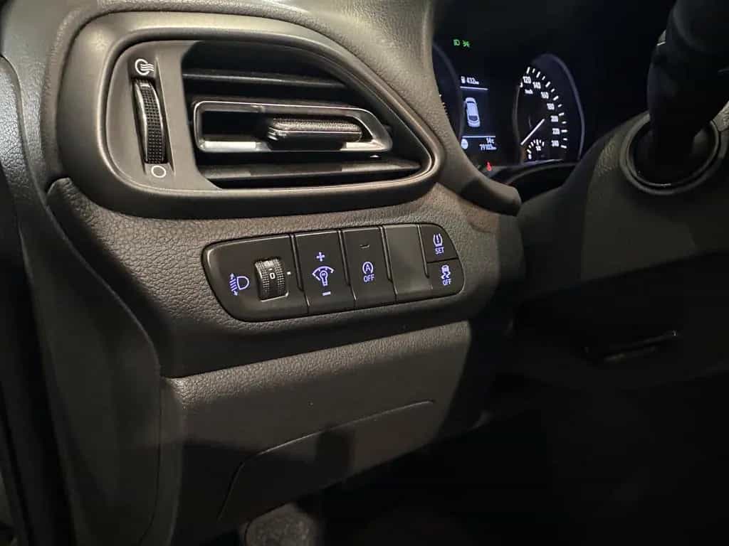 Hyundai i30 Connect & Go *NAVI, AUTOMATIK, LED, RFK* 03/2024-photo-25