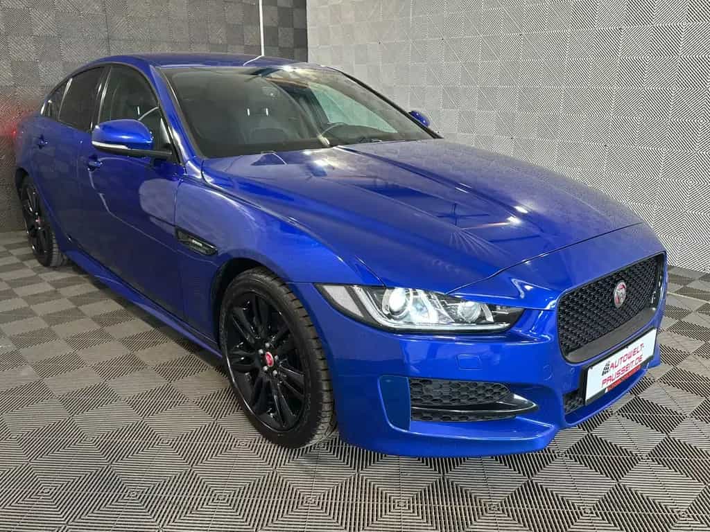 Jaguar XE 20d*R SPORT*BLACK PACK-XENON-R.KAM-ACC-SHZ-18 02/2019-photo-0