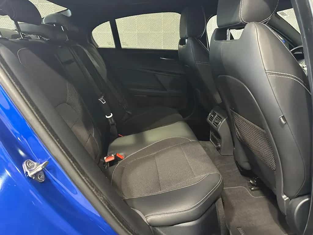 Jaguar XE 20d*R SPORT*BLACK PACK-XENON-R.KAM-ACC-SHZ-18 02/2019-photo-14