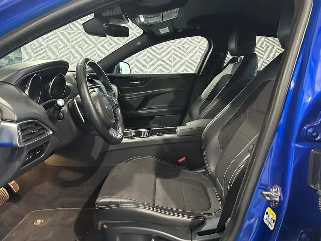 Jaguar XE 20d*R SPORT*BLACK PACK-XENON-R.KAM-ACC-SHZ-18 02/2019-photo-20
