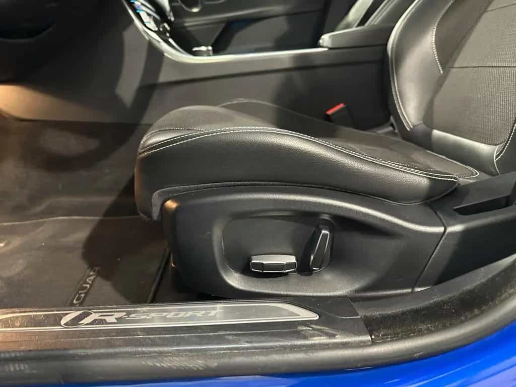 Jaguar XE 20d*R SPORT*BLACK PACK-XENON-R.KAM-ACC-SHZ-18 02/2019-photo-21