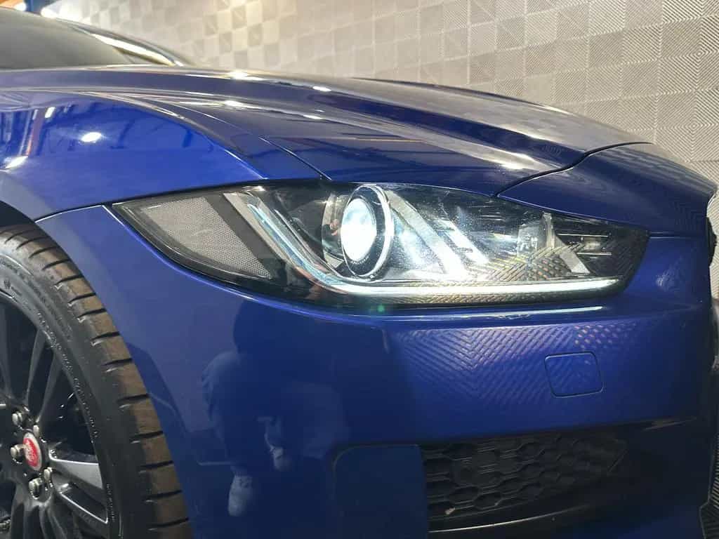 Jaguar XE 20d*R SPORT*BLACK PACK-XENON-R.KAM-ACC-SHZ-18 02/2019-photo-9