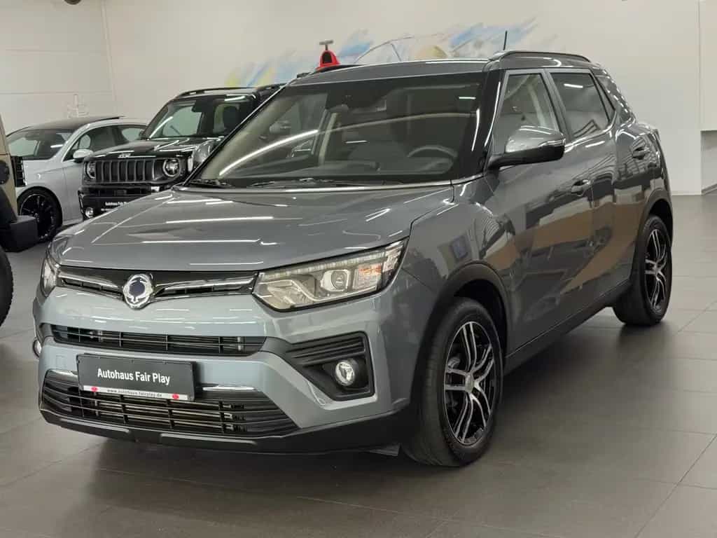 Ssangyong Tivoli 1.5 T-GDi Quartz Aut. AHK/CARPLAY/KAMERA! 08/2022-photo-0