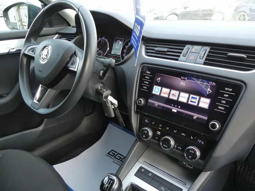 Skoda Octavia Combi Ambition"1.HAND" 01/2018-photo-11