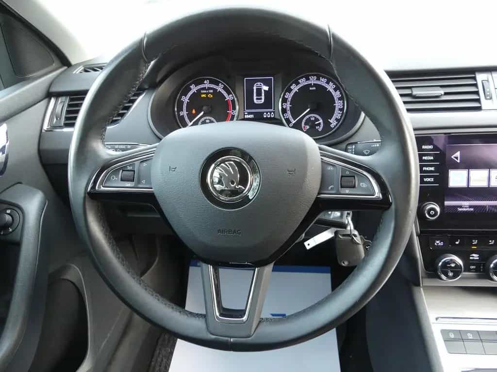 Skoda Octavia Combi Ambition"1.HAND" 01/2018-photo-13