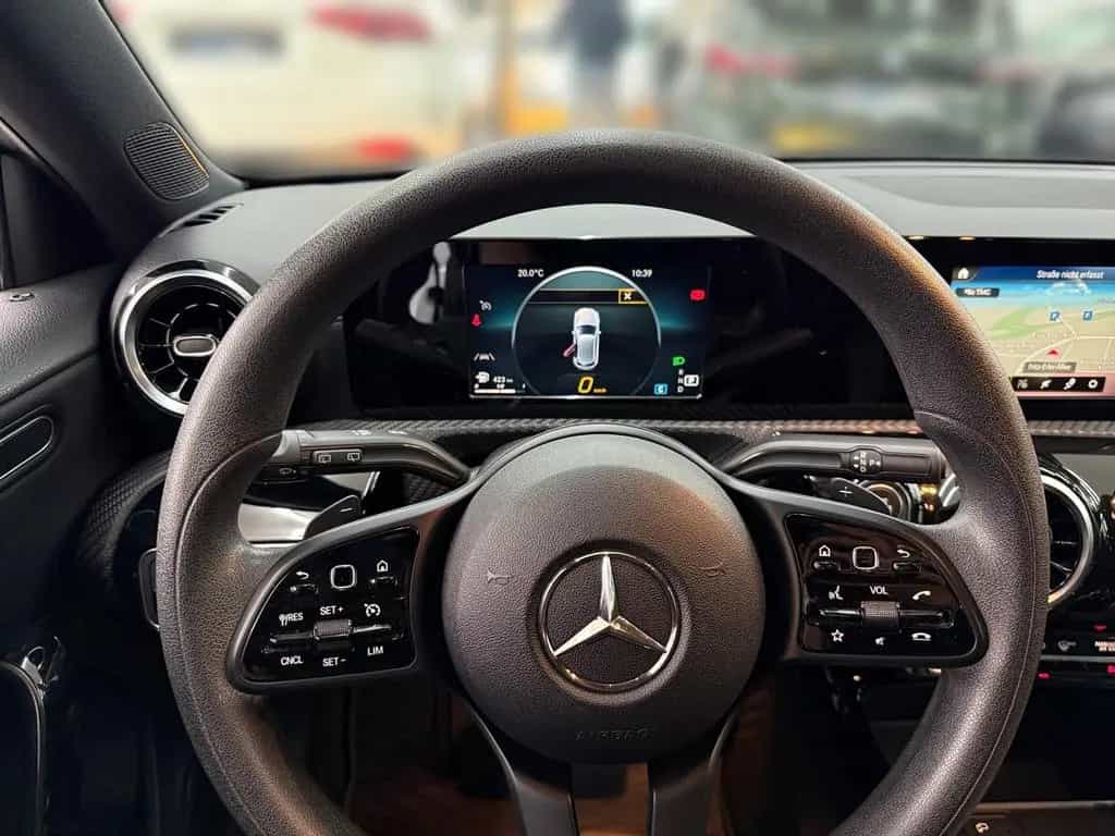 Mercedes-Benz A-Class 180 Automatik*Navi*Sitzheiz*PDC vo+hi*Spur 07/2019-photo-10