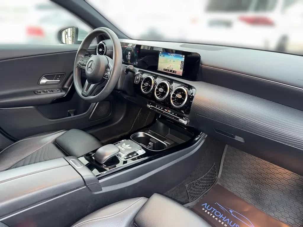 Mercedes-Benz A-Class 180 Automatik*Navi*Sitzheiz*PDC vo+hi*Spur 07/2019-photo-19