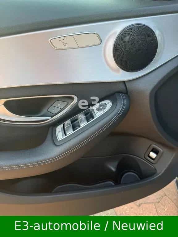 Mercedes-Benz C 250 C Lim. C 250 CGI;AUTOMATIK;360° KAMERA;AHK;LED 07/2018-photo-12