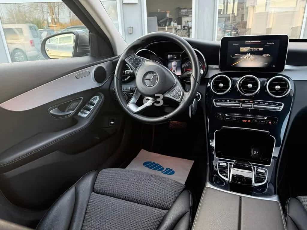 Mercedes-Benz C 250 C Lim. C 250 CGI;AUTOMATIK;360° KAMERA;AHK;LED 07/2018-photo-13