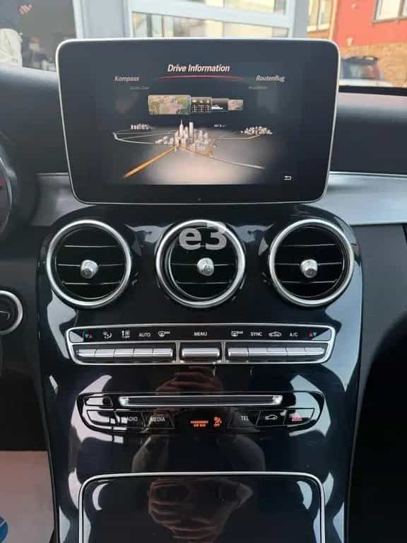 Mercedes-Benz C 250 C Lim. C 250 CGI;AUTOMATIK;360° KAMERA;AHK;LED 07/2018-photo-16