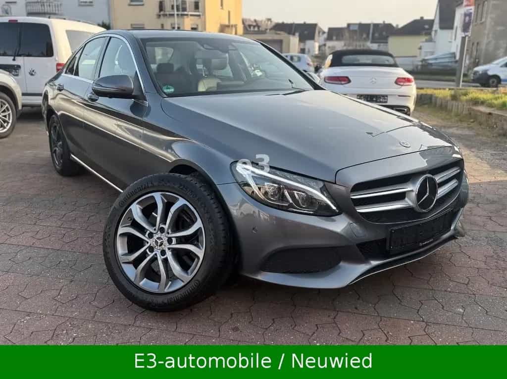 Mercedes-Benz C 250 C Lim. C 250 CGI;AUTOMATIK;360° KAMERA;AHK;LED 07/2018-photo-2