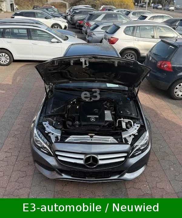 Mercedes-Benz C 250 C Lim. C 250 CGI;AUTOMATIK;360° KAMERA;AHK;LED 07/2018-photo-31