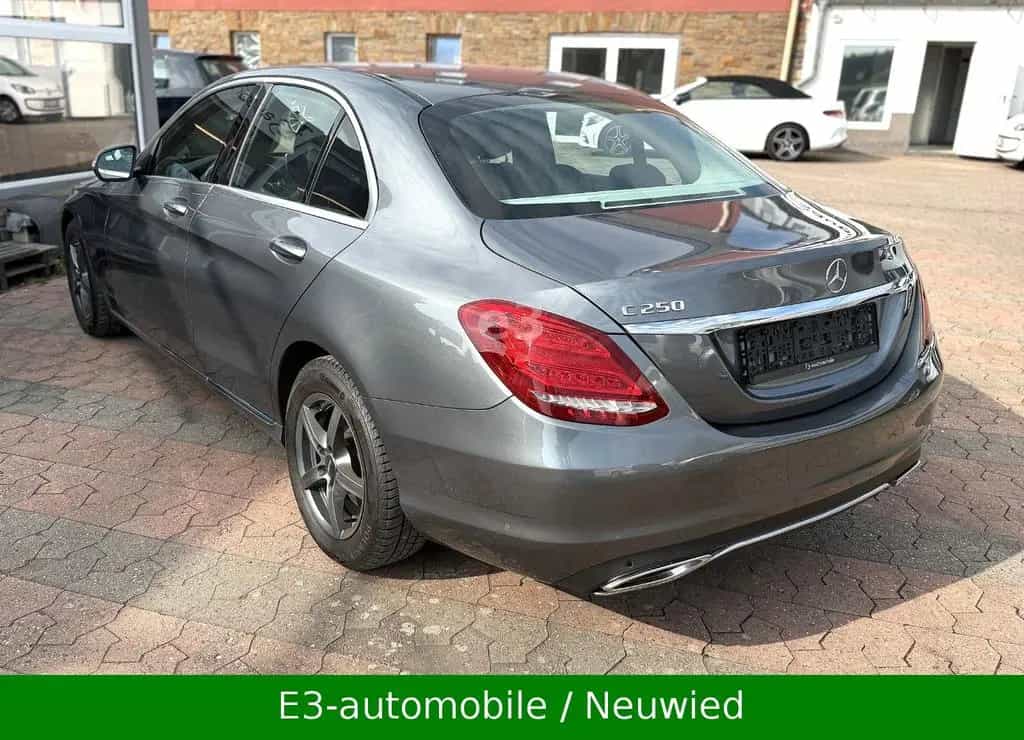 Mercedes-Benz C 250 C Lim. C 250 CGI;AUTOMATIK;360° KAMERA;AHK;LED 07/2018-photo-6