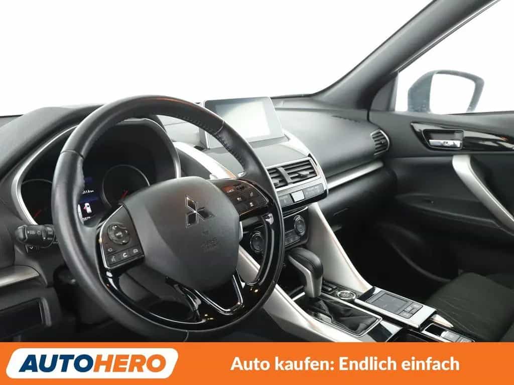 Mitsubishi Eclipse Cross 1.5 T-MIVEC Active+ 4WD*BI-LED*ACC 04/2020-photo-10