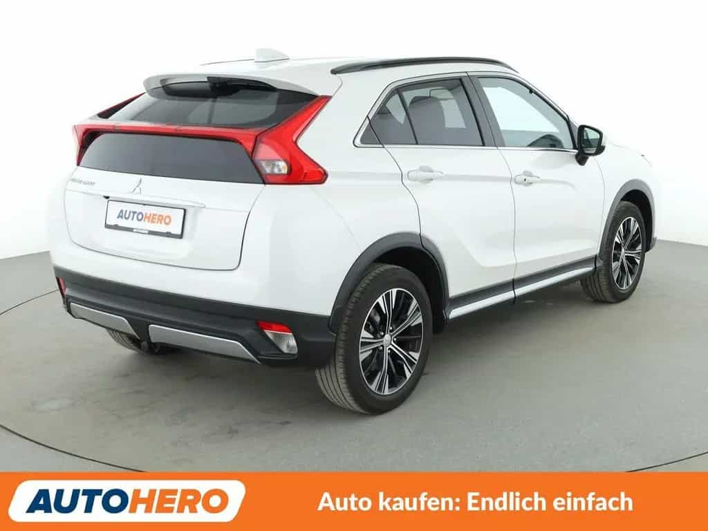Mitsubishi Eclipse Cross 1.5 T-MIVEC Active+ 4WD*BI-LED*ACC 04/2020-photo-5