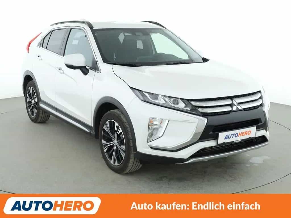 Mitsubishi Eclipse Cross 1.5 T-MIVEC Active+ 4WD*BI-LED*ACC 04/2020-photo-7