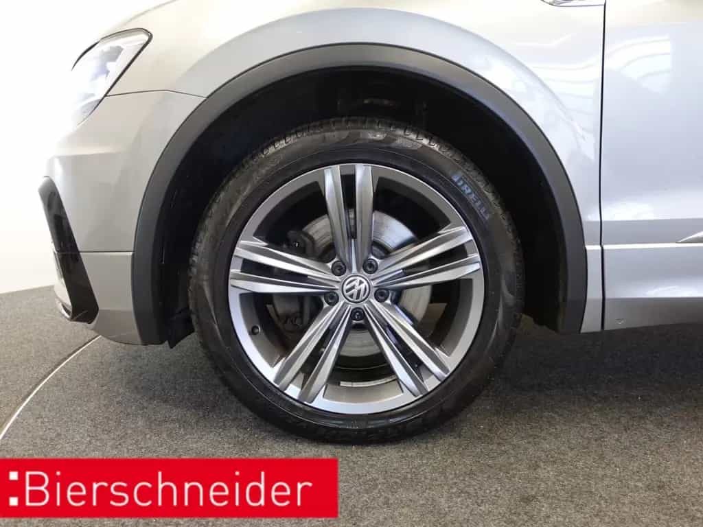 Volkswagen Tiguan 2.0 TDI DSG 4Mo. R-Line VERKAUF NUR AN OD 04/2017-photo-4