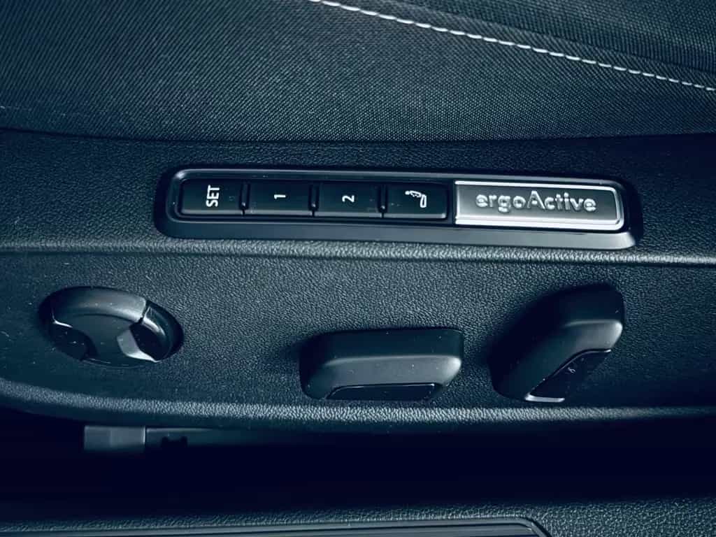 Volkswagen Golf VIII Lim. Style 1.5 TSI * R-KAM * ACC * AHK 05/2021-photo-8