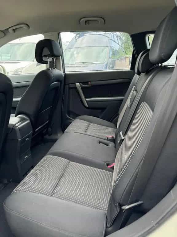 Chevrolet Captiva 2.4 LS 2WD 5-Sitzer 07/2009-photo-9