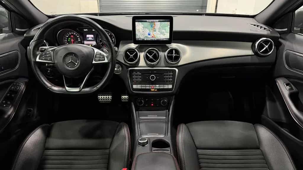 Mercedes-Benz GLA-Class 250 4Matic AMG Line/AHK/LED/Navi/KeyLess/H/K 07/2019-photo-2