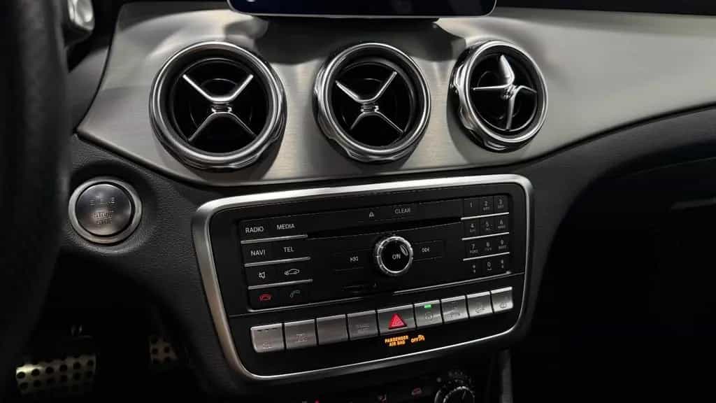 Mercedes-Benz GLA-Class 250 4Matic AMG Line/AHK/LED/Navi/KeyLess/H/K 07/2019-photo-20