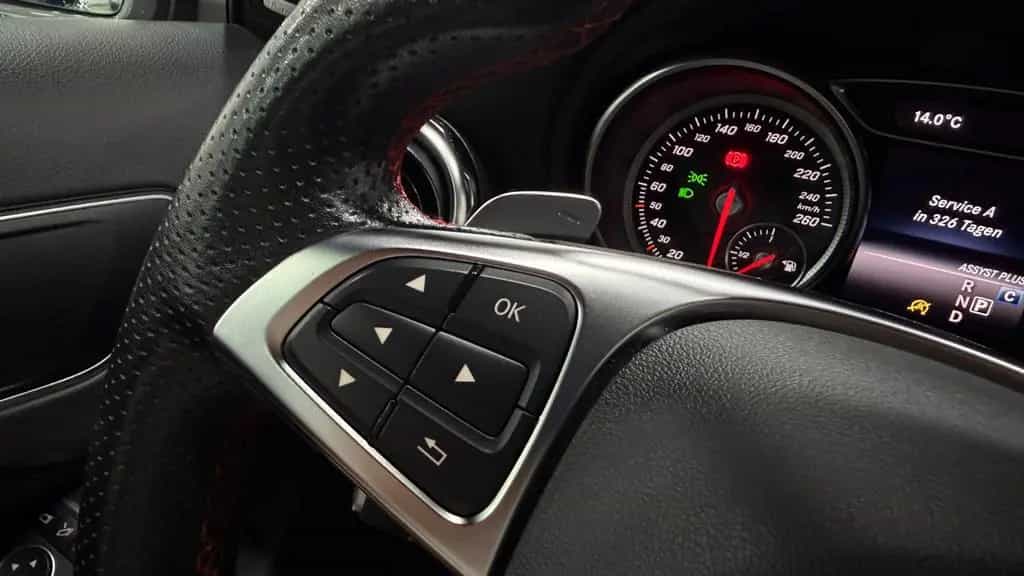 Mercedes-Benz GLA-Class 250 4Matic AMG Line/AHK/LED/Navi/KeyLess/H/K 07/2019-photo-25