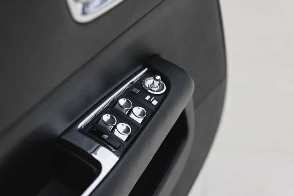 Rolls-Royce Dawn 2 Year Warranty & Service 12/2018-photo-12