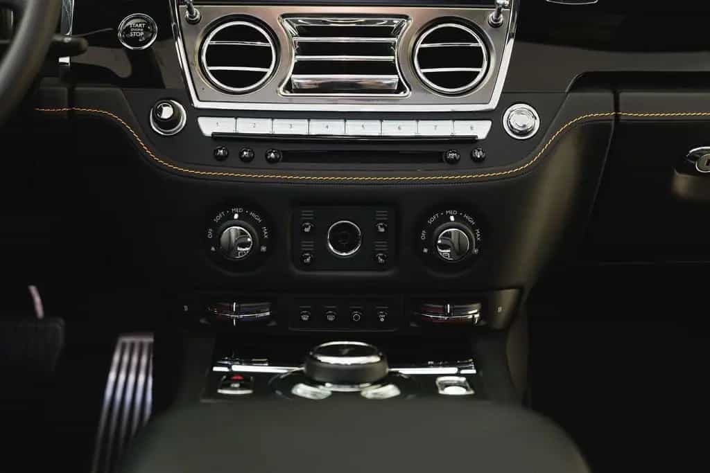 Rolls-Royce Dawn 2 Year Warranty & Service 12/2018-photo-23
