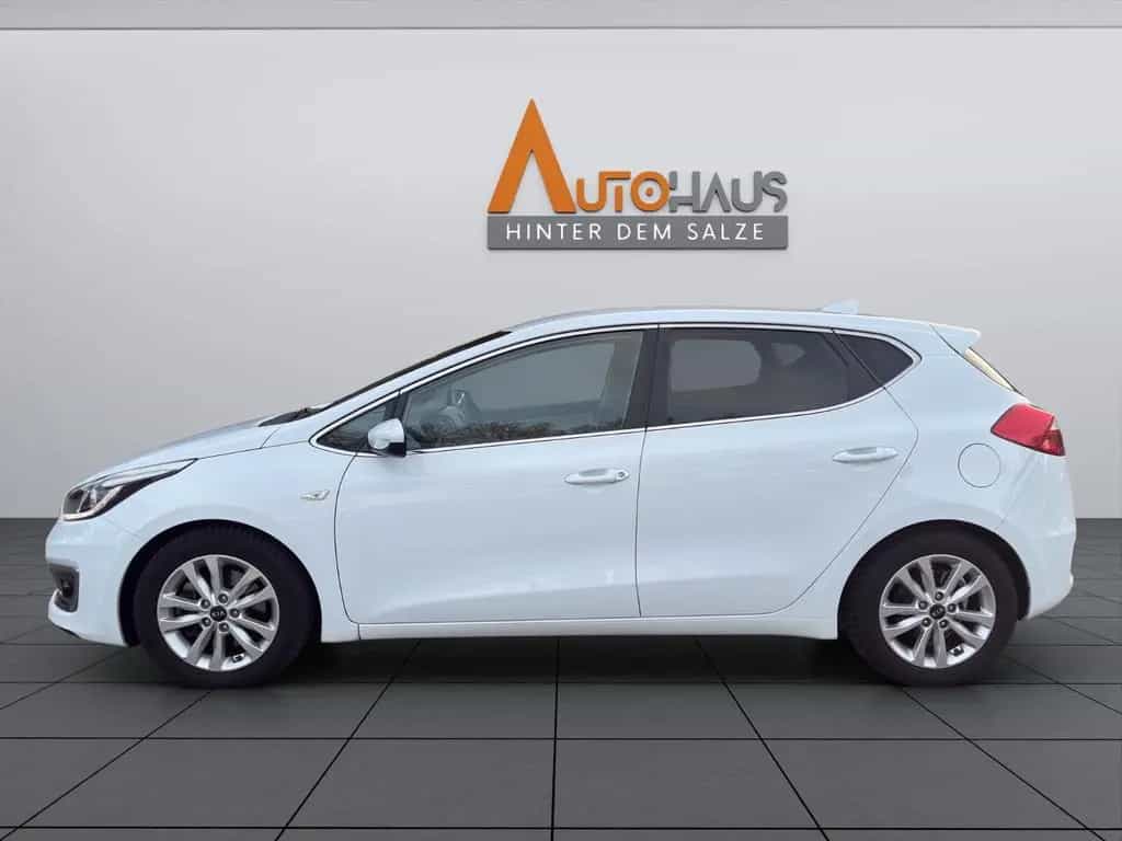 Kia Ceed / Ceed Dream Team*KAMERA 07/2018-photo-1