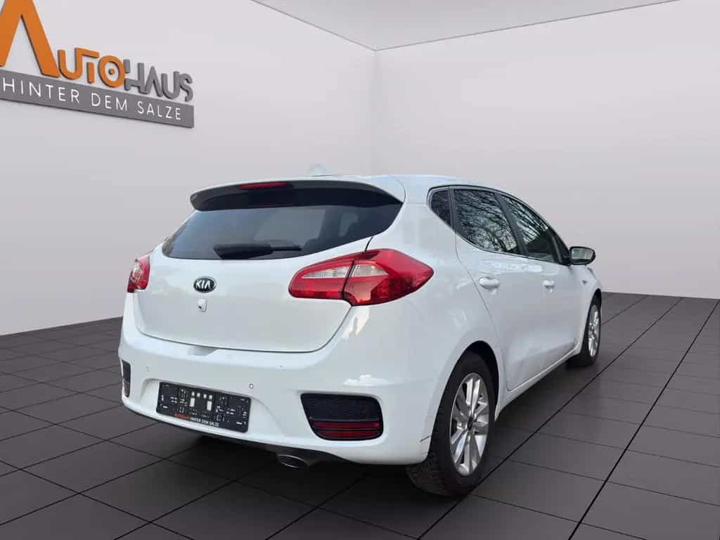 Kia Ceed / Ceed Dream Team*KAMERA 07/2018-photo-4