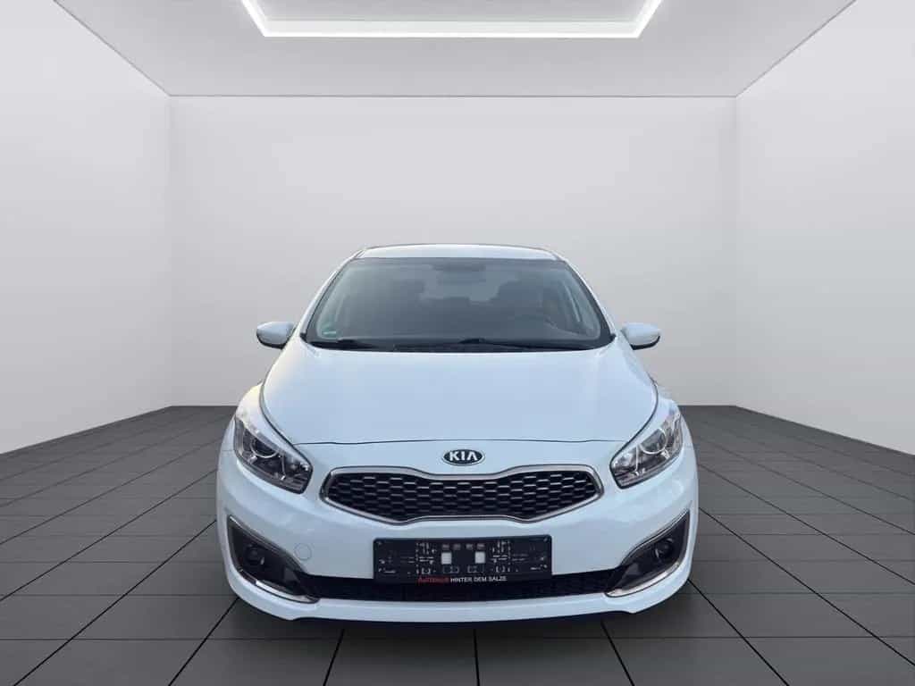 Kia Ceed / Ceed Dream Team*KAMERA 07/2018-photo-7