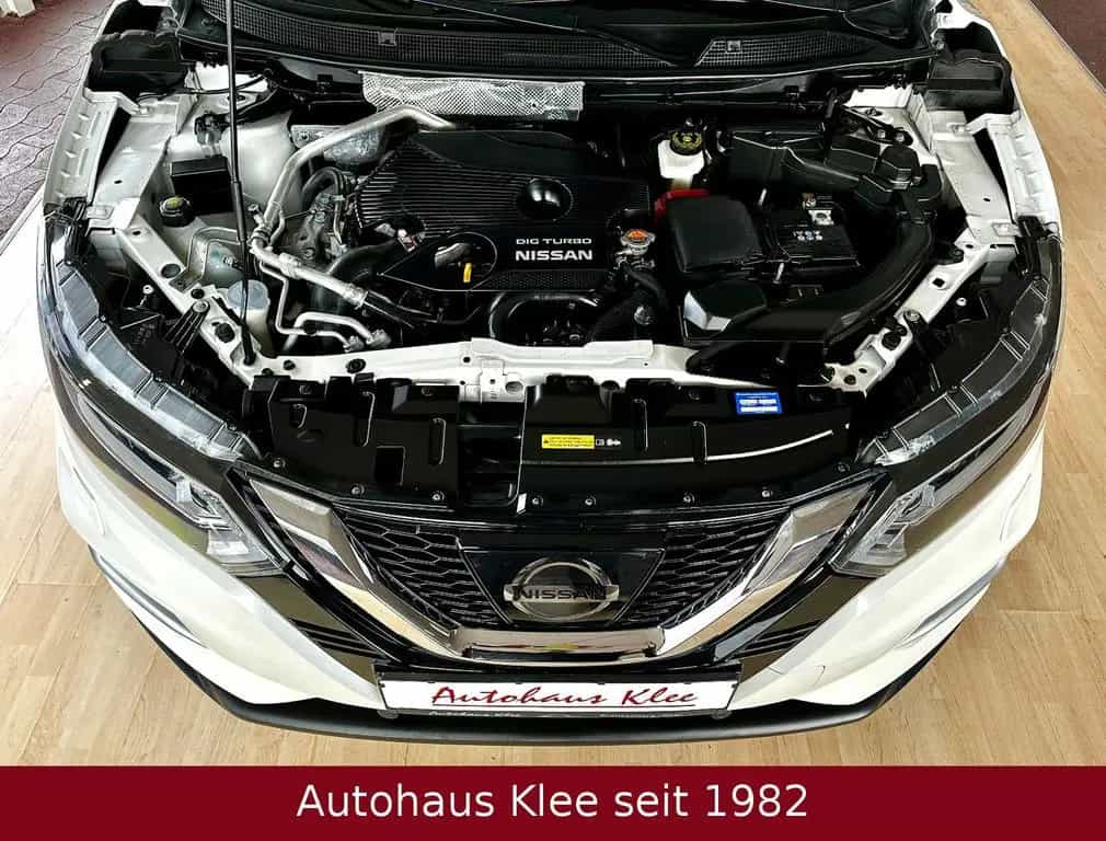 Nissan Qashqai 1.6 *AHK*360 Kamera*Navi*Pano* 07/2017-photo-16