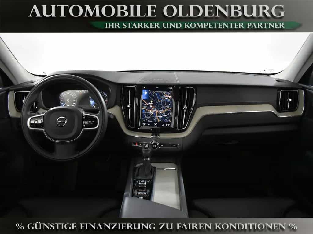 Volvo XC60 D4 Inscription *AHK*ACC*Pano*Kam*H&K*BLIS* 07/2020-photo-10
