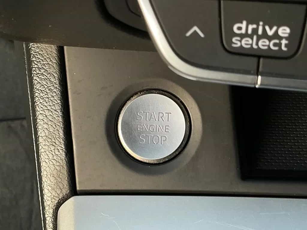 Audi Q5 2.0 TFSI Quattro SHZ BT NAVI AHK Kamera 10/2017-photo-31