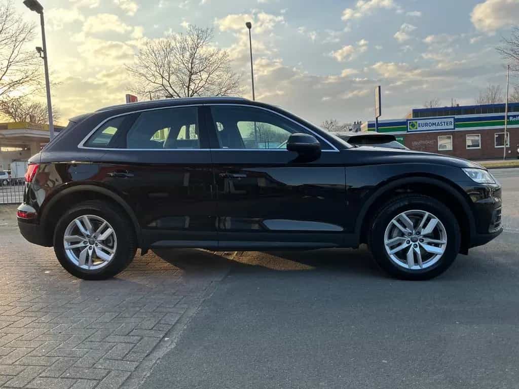 Audi Q5 2.0 TFSI Quattro SHZ BT NAVI AHK Kamera 10/2017-photo-5