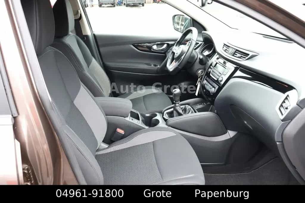 Nissan Qashqai 1.2 DIG-T Acenta Sitzh. PDC v+h Alu 05/2018-photo-19