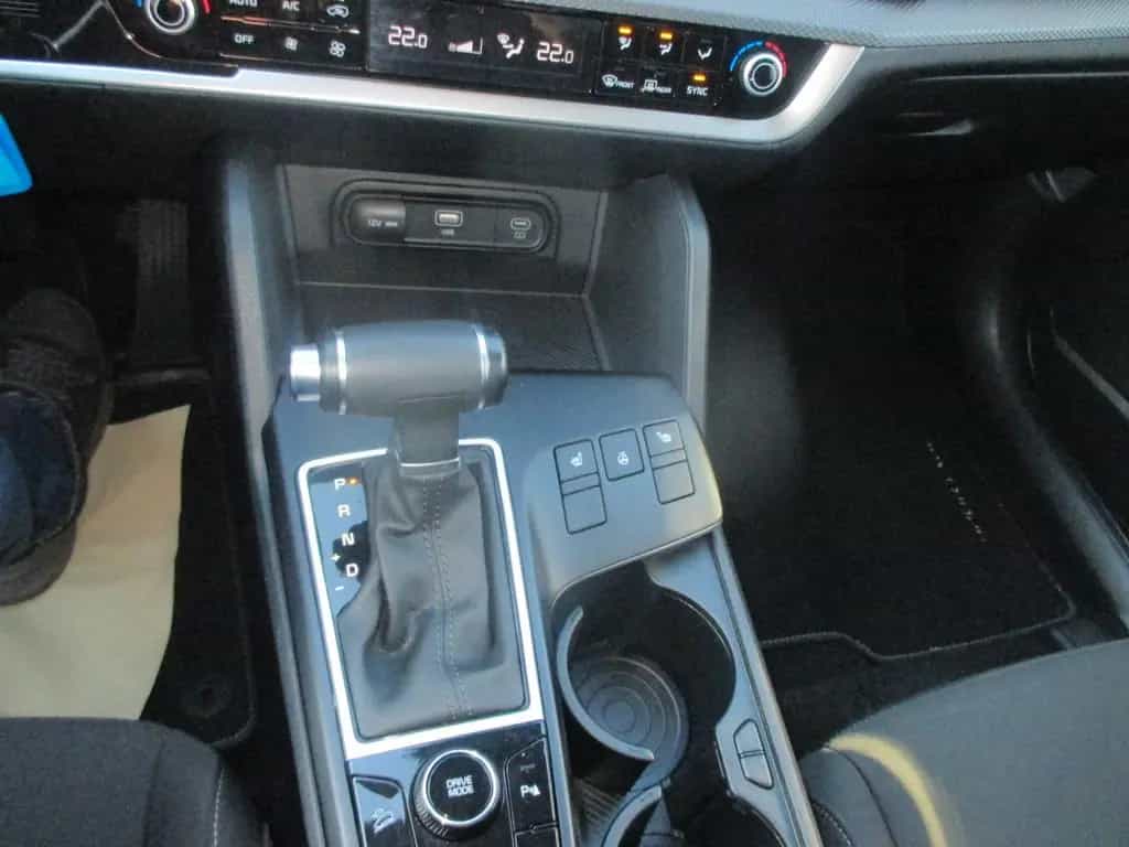Kia Sportage 1.6 T-GDI + Vision LED Navi ab 199,- 05/2022-photo-18