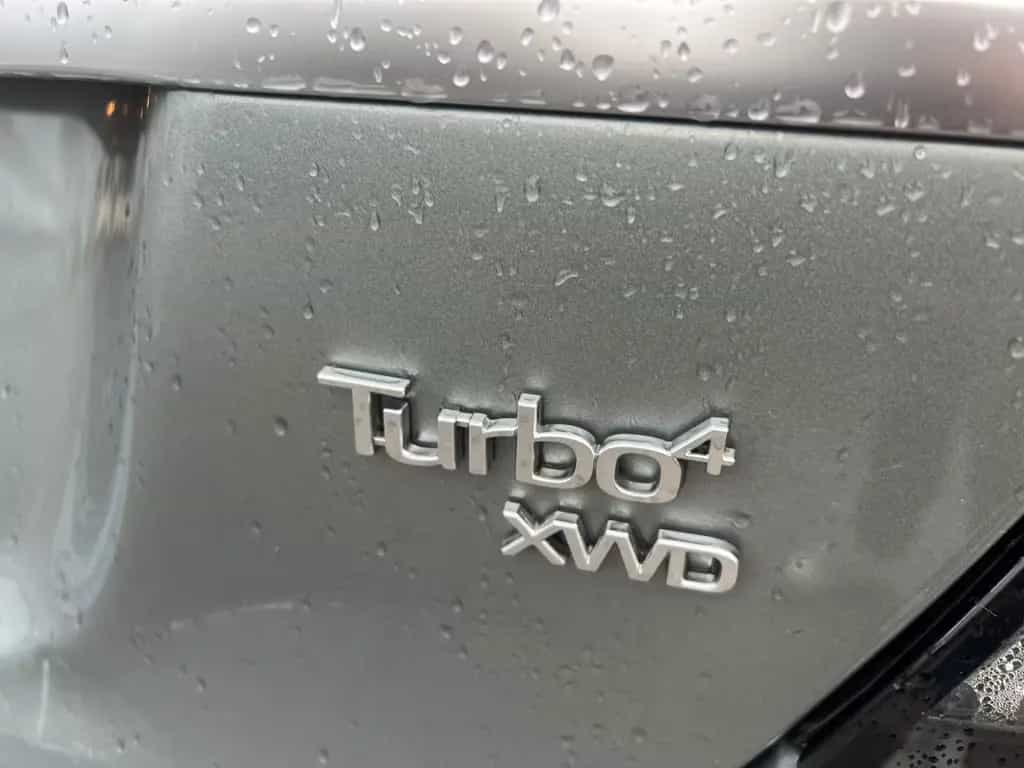 Saab 9-5 Lim. XWD Vector  !! neue motor 52.000 km !! 02/2011-photo-11