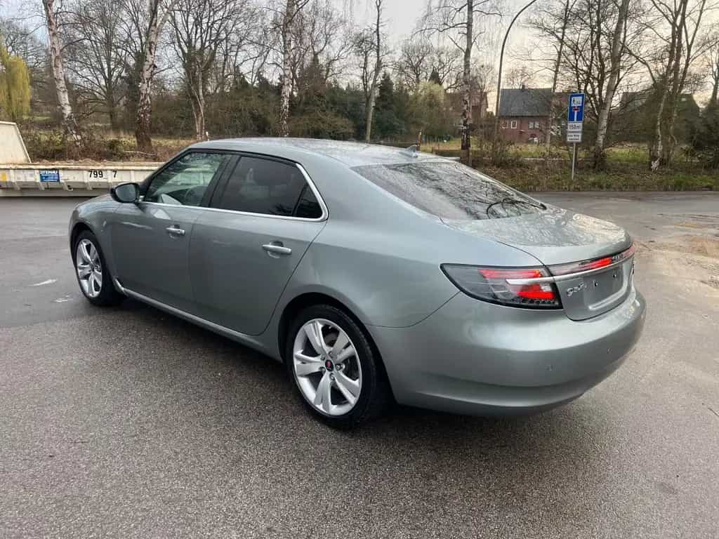 Saab 9-5 Lim. XWD Vector  !! neue motor 52.000 km !! 02/2011-photo-2