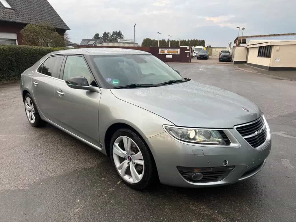 Saab 9-5 Lim. XWD Vector  !! neue motor 52.000 km !! 02/2011-photo-6