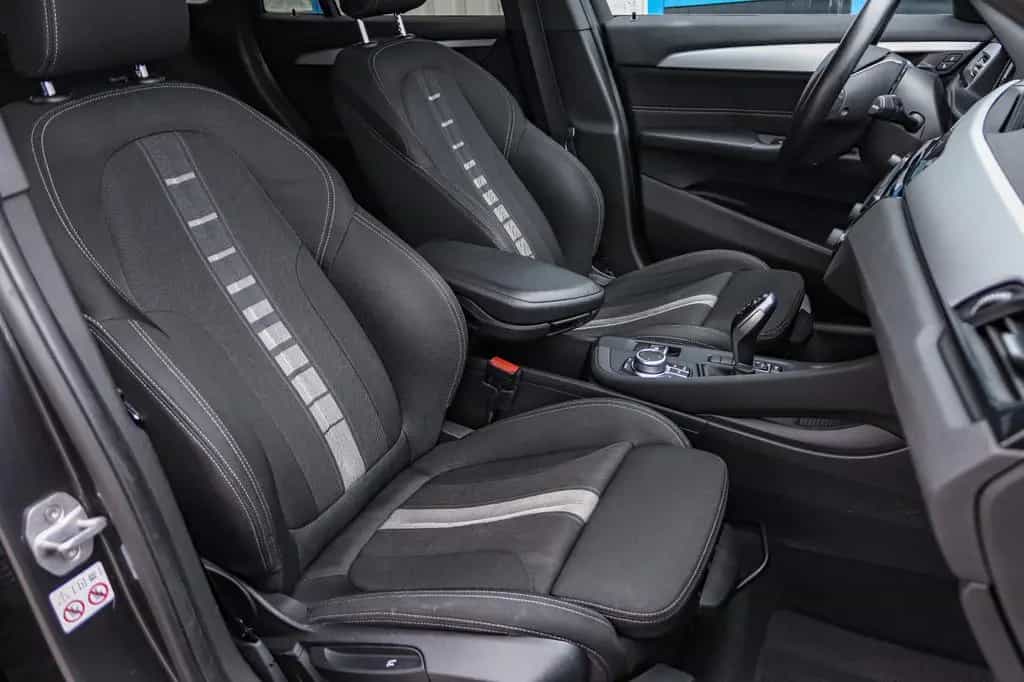 BMW X1 18i AUTOMATIK*LED*NAVI*PARKPILOT*TEMPO*SiHEIZ 07/2018-photo-21