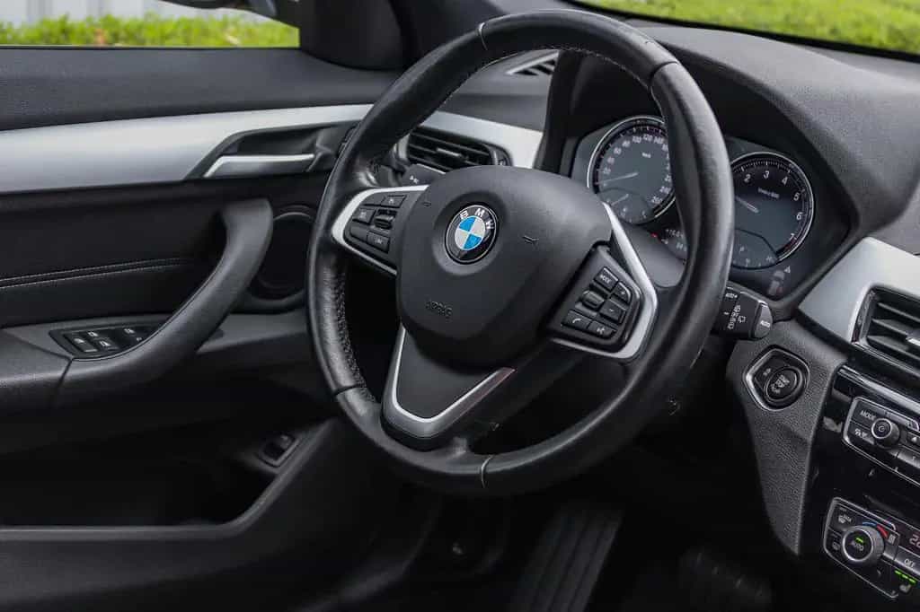BMW X1 18i AUTOMATIK*LED*NAVI*PARKPILOT*TEMPO*SiHEIZ 07/2018-photo-22