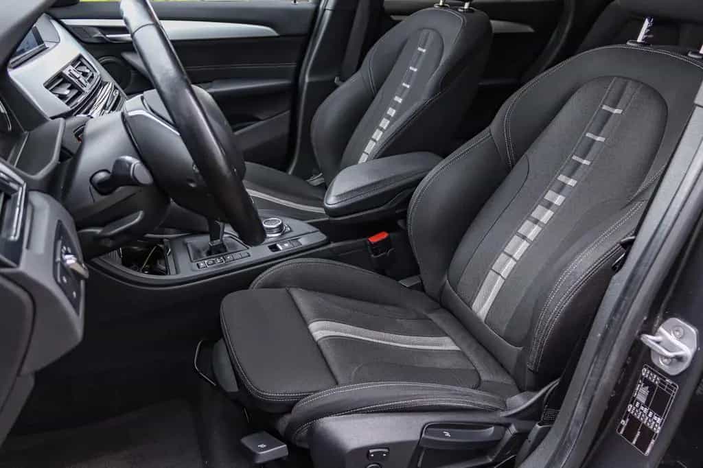 BMW X1 18i AUTOMATIK*LED*NAVI*PARKPILOT*TEMPO*SiHEIZ 07/2018-photo-8